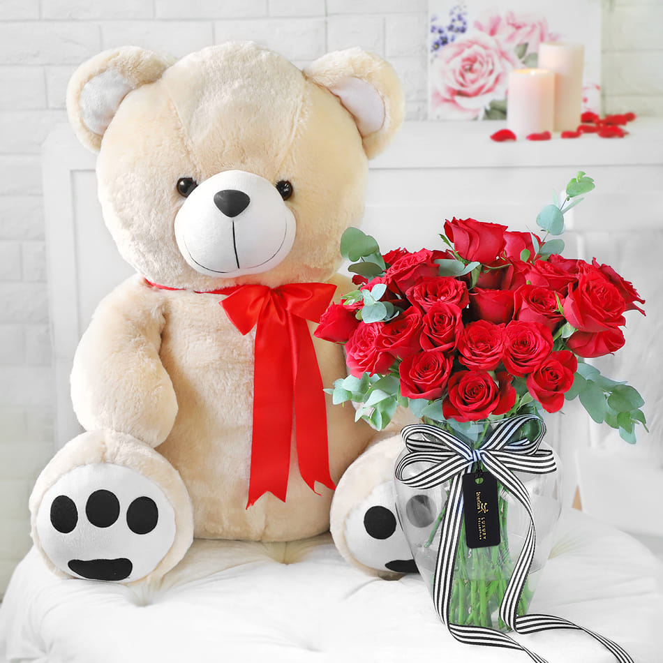 Valentine's Day Buy Artificial Red Rose & Teddy Bear In Heart Shape ...