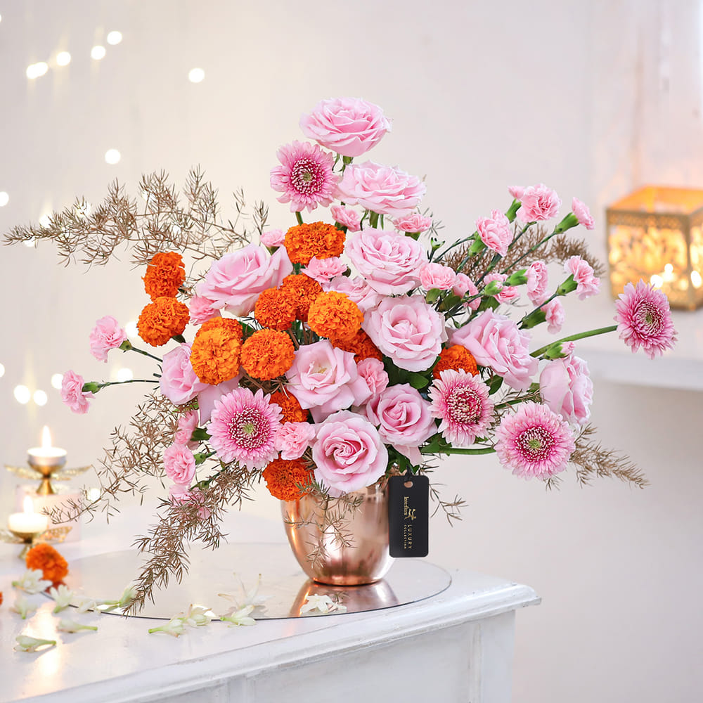Heritage Blooms: Order Wedding Flowers Online | Interflora India