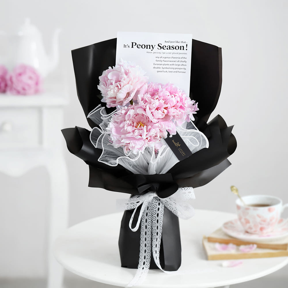 Peony Perfection: Order Birthday Flowers Online | Interflora India