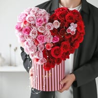 Heart of Roses: Order Anniversary Flowers Online | Interflora Heart of Roses: Order Anniversary Flowers Online | Interflora