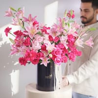 チャムブーケ Rosette Charm: Order Birthday Flowers Online | Interflora India