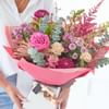Grand Winter Trending Bouquet Online