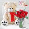 Pouring Love in Vase Online