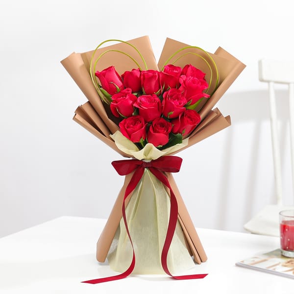 Classic Romance - 12 Red Rose Anniversary Gift
