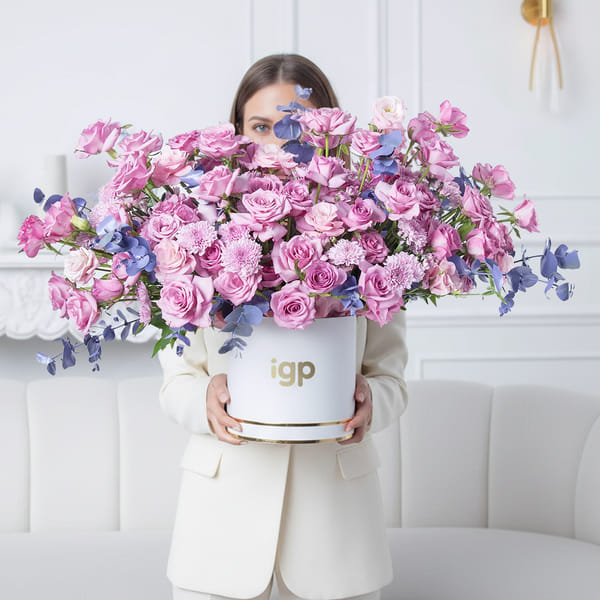 Dream Purple Roses Box Arrangement