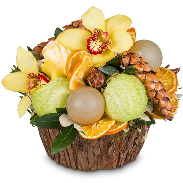Flower arrangement 'Festive Winter Magic'