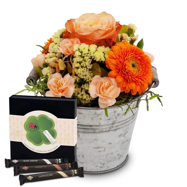 Flower arrangement 'Good Feeling' with Gottlieber Hueppen 'G