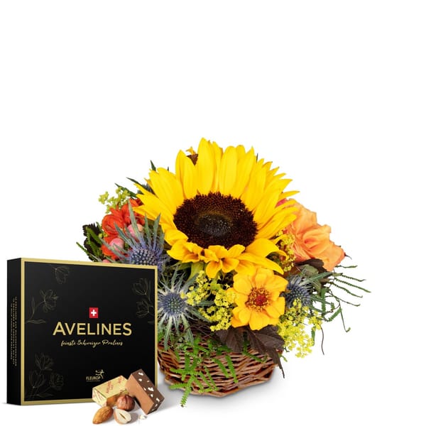Flower arrangement 'Sunny Kiss' with Avelines pralines from