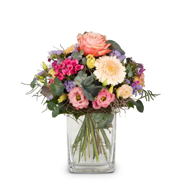 Flower bouquet of the month 'May'