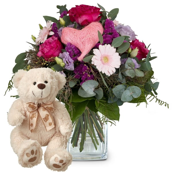 Flower bouquet 'Sweet Bloom' with teddy bear