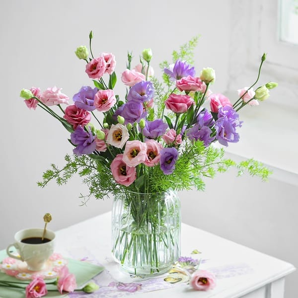 Pastel Lisianthus Flowers Arrangement