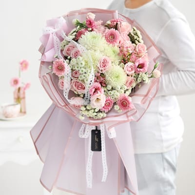 Heaven's Secret: Order Flowers Online | Interflora India | ID1378280