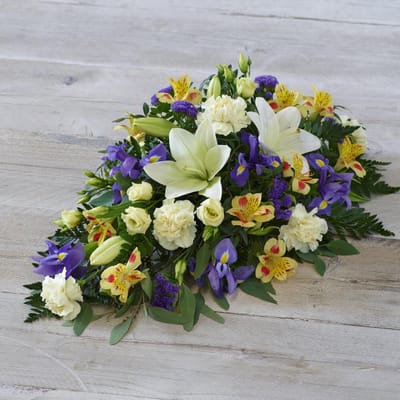 Lemon and Blue Spray.: Order Flowers Onl...