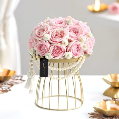 Pearls of Prosperity: Order Flowers Onli...