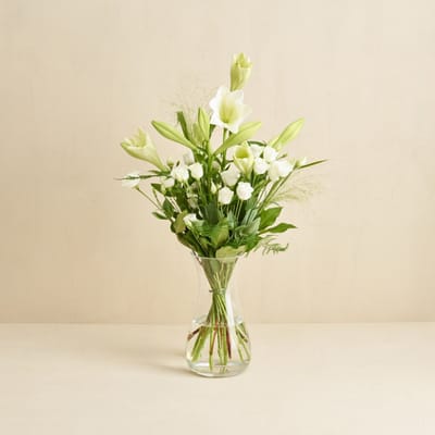 The elegant: Order Flowers Online | Inte...