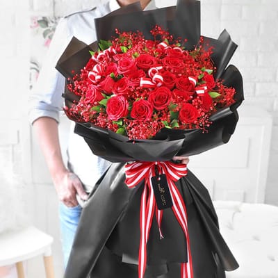 The Royal Wish: Order Flowers Online | Interflora India | ID1422265
