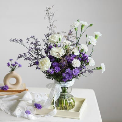 The Violet Letter: Order Birthday Flowers Online | Interflora